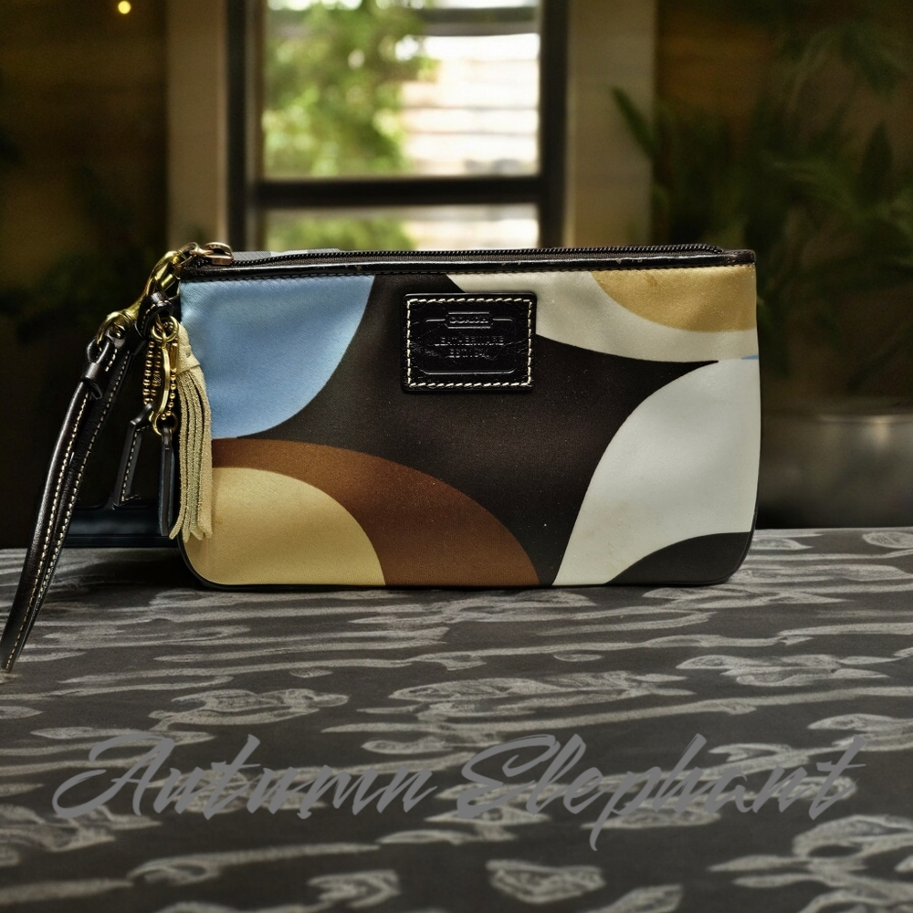 GUC Coach Pouch with 3 Tags
